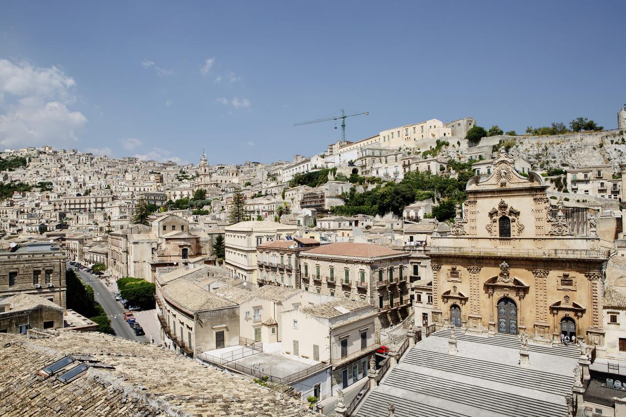 Dimora Birulla Bed & Breakfast Modica Exterior photo